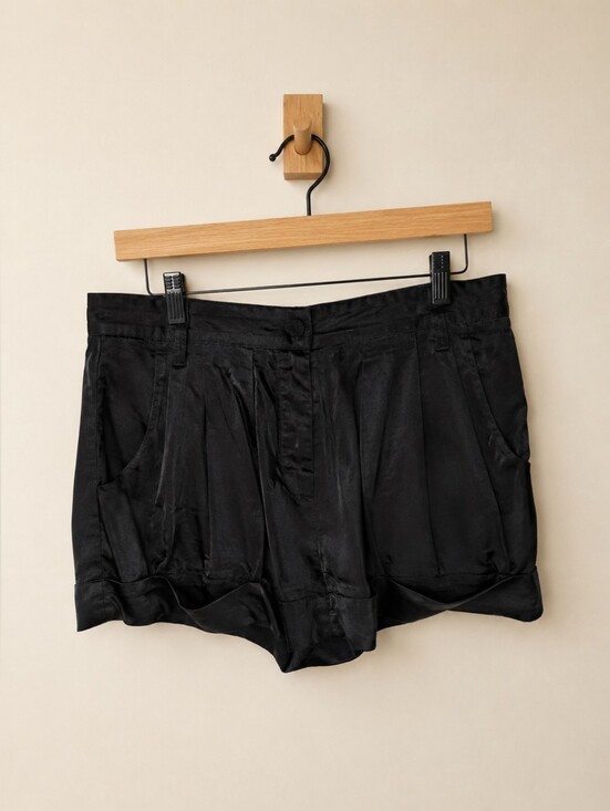 Elizabeth and James Pants - Elizabeth and James Black Pleated Cuffed Satin Shorts Women's Size S